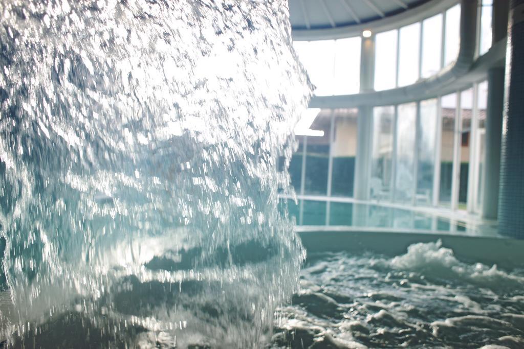 Hotel & Apartaments Thalassa Sport & Spa Rosas Exterior foto